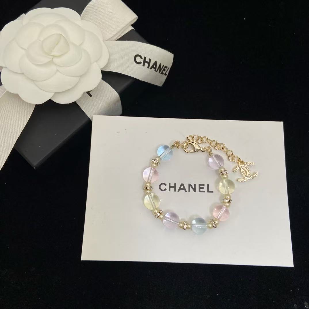 18K CC -Style Elegant Pendant Bracelet for Women