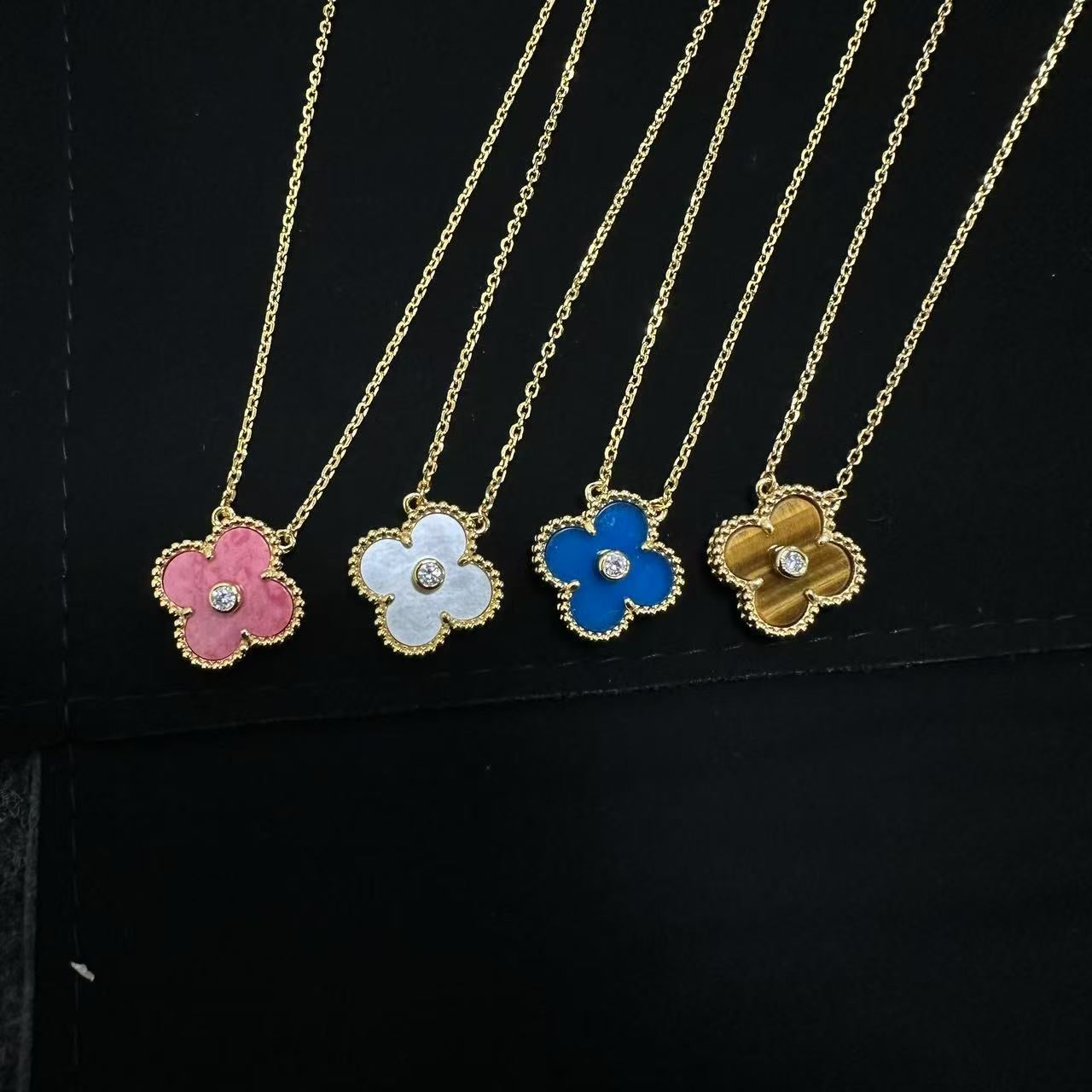 High quality clover luxury pure silver S925 necklace Free Shipping