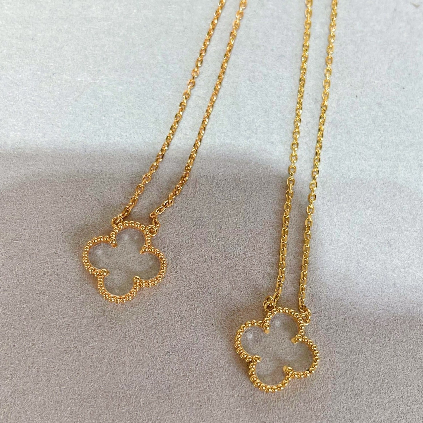 [✨CC💎]CLOVER ROCK CRYSTAL ROSE GOLD NECKLACE