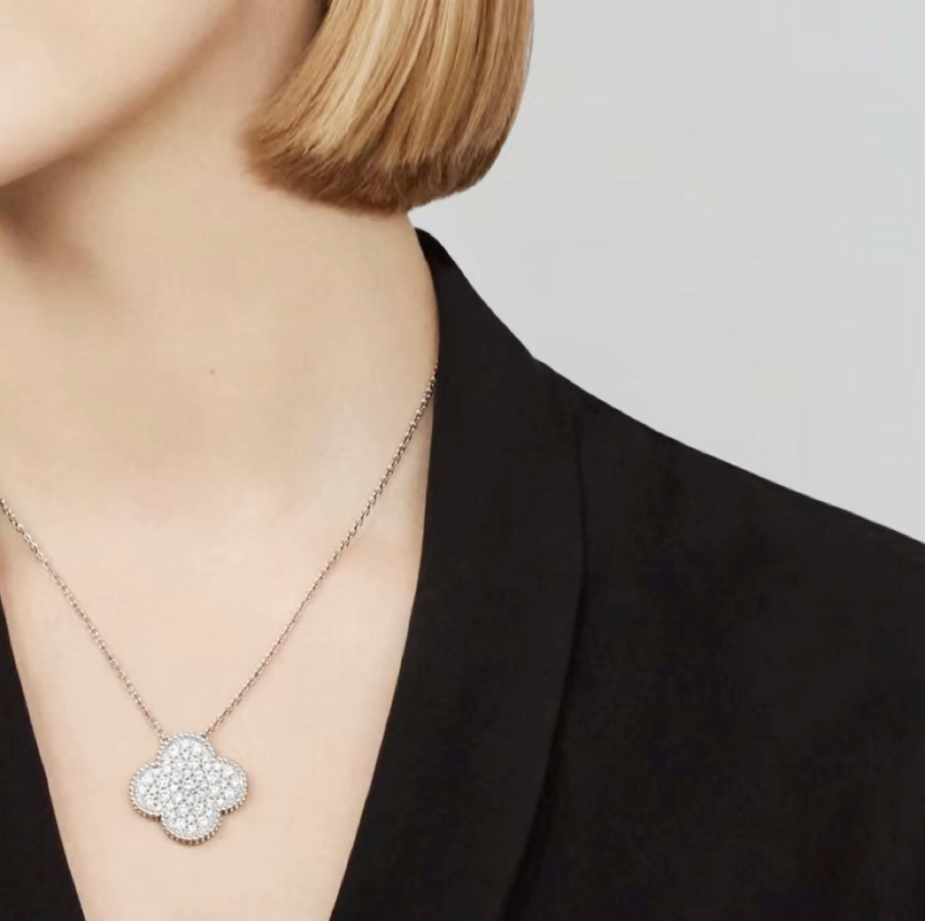 [✨CC💎]CLOVER 25MM LARGE PENDANT DIAMOND PAVED SILVER NECKLACE