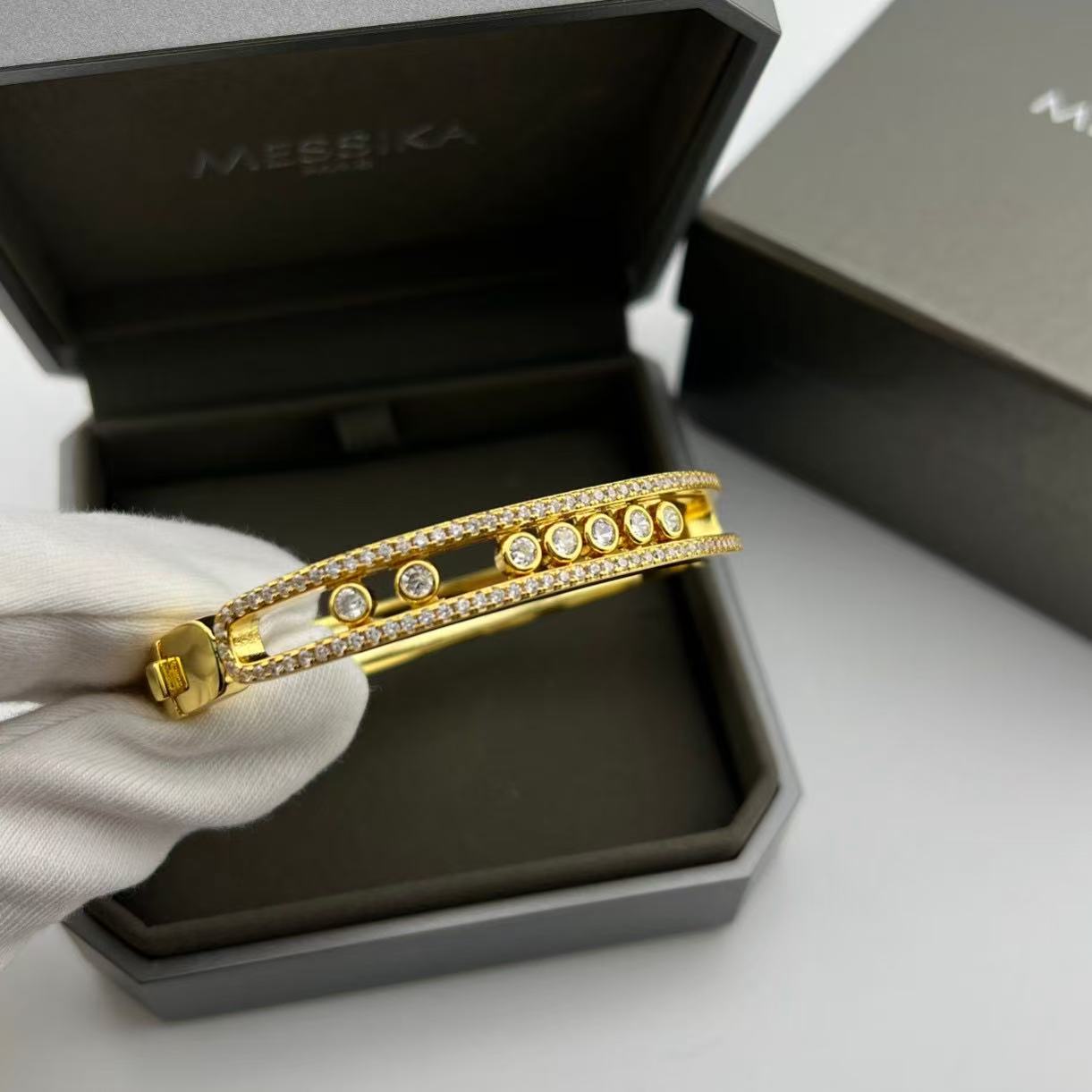 High quality luxury pure silver S925 MOVE bracelet Free Shipping