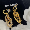 High quality luxury s925 earrings.High quality pure silver material, will not fade, Free Shipping