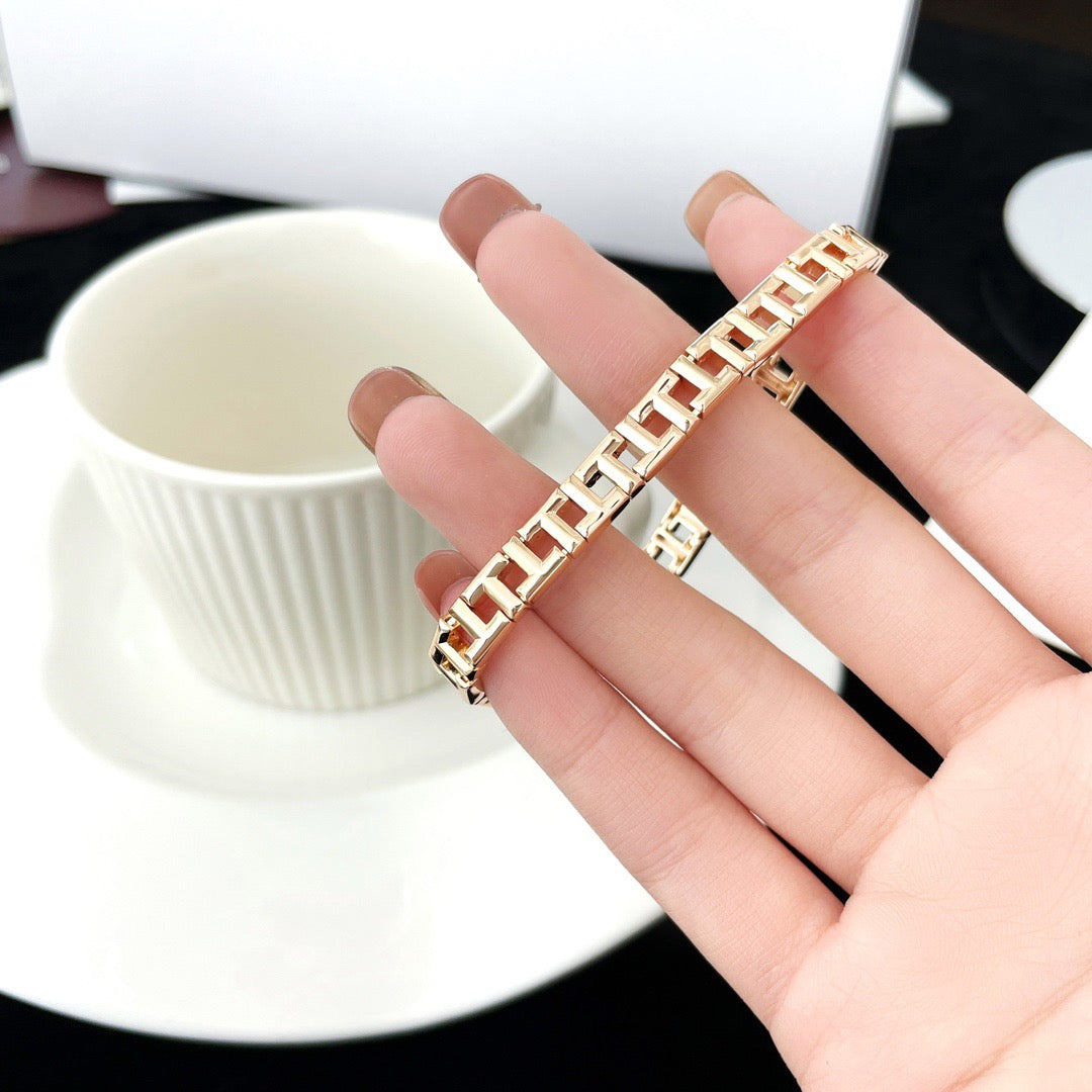 [✨CC💎] NEW TRUE BRACELET
