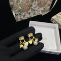 Luxury pearl earrings.High quality pure silver material, will not fade, Free Shipping